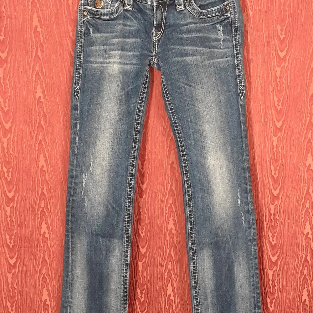 ROCK REVIVAL TORI WOMEN'S SIZE 28 DISTRESSED FADED BLUE LOGO DESIGNER - Picture 4 of 16